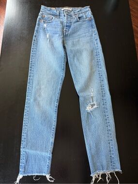 Levi’s Wedgie Straight Leg Women’s Jeans
